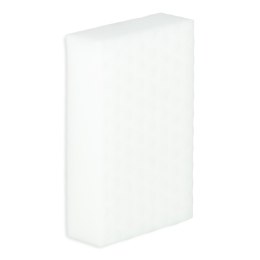 Magiczna gąbka z melaminy usuwa trudne plamy